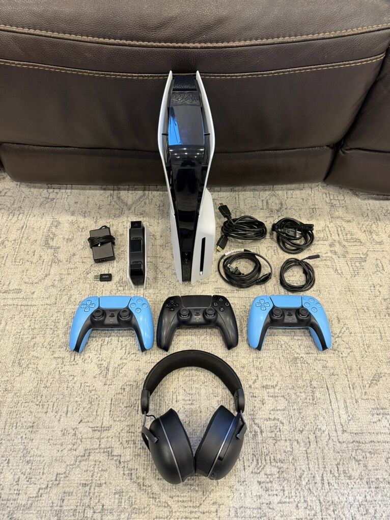 PS5 Slim Disc Bundle