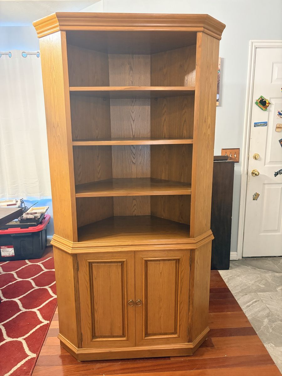 Solid Oak Hutch