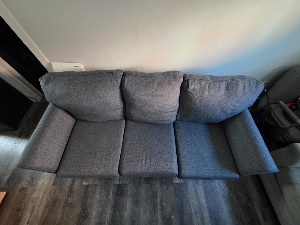Wall St. Sofa (RC Willey)