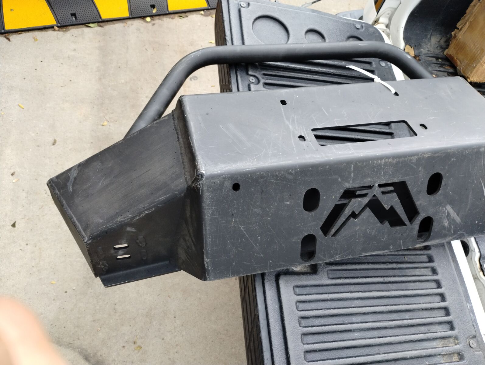 TitleWINCH BUMPER price drop 250$