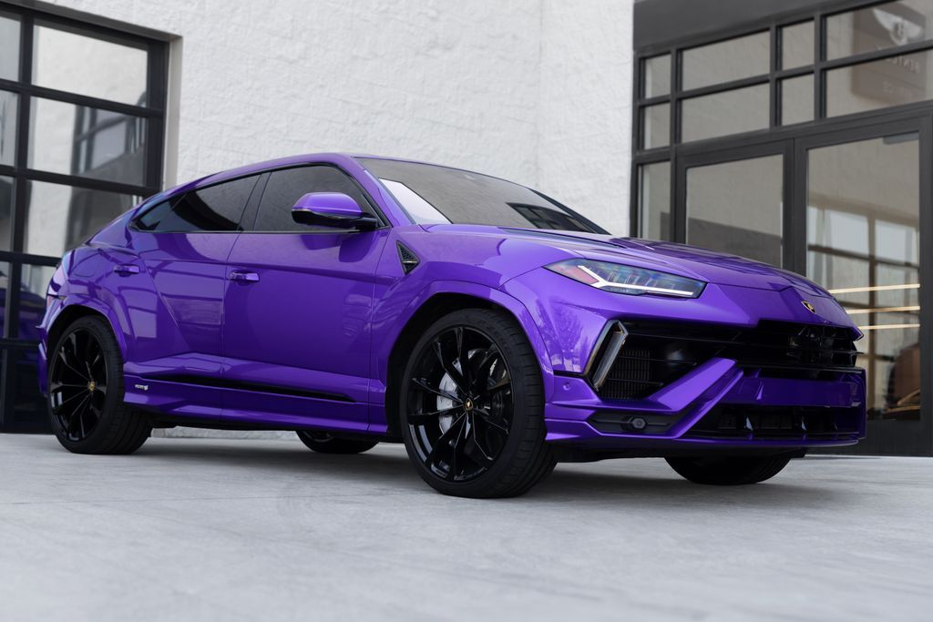 2024 Lamborghini Urus S