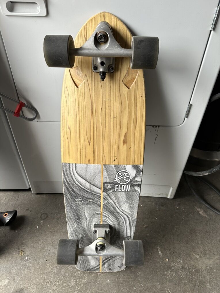 Swell 33 Inch Surf Skateboard with Carving Truck