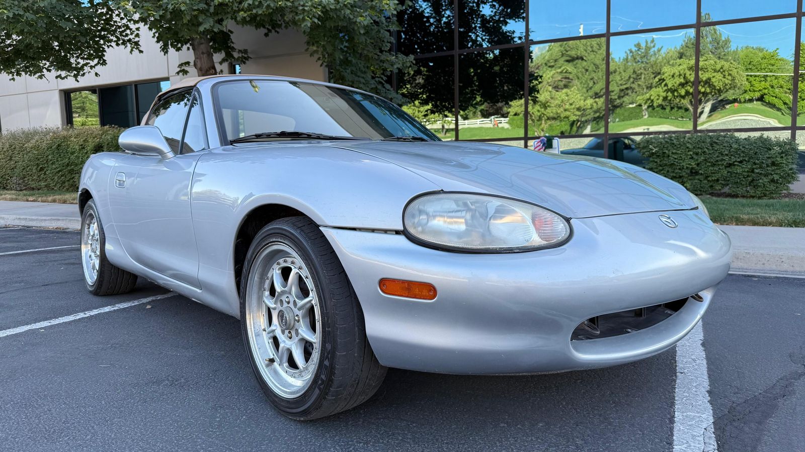 1999 Mazda MX-5 10th Anniversary