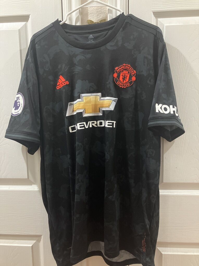 2019/20 Manchester UTD Black Roses 3rd Shirt
