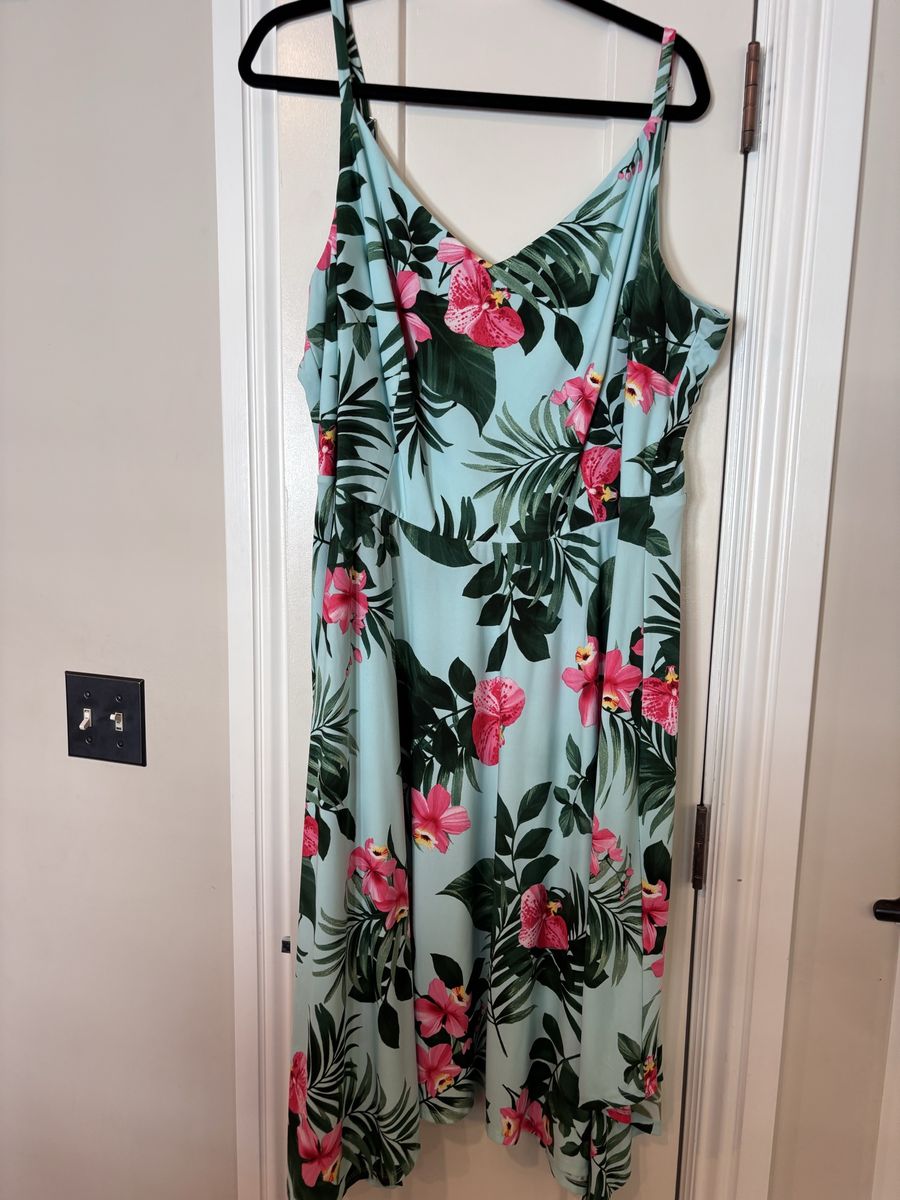 Women’s 3X Tropical Patterned Dress