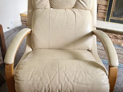 Leather rocker recliner