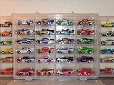 Awesome '55 - '57 Chevy Hot Wheels Collection