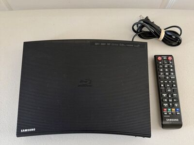 Samsung BD-JM57C DVD Blu-Ray Player With Remote