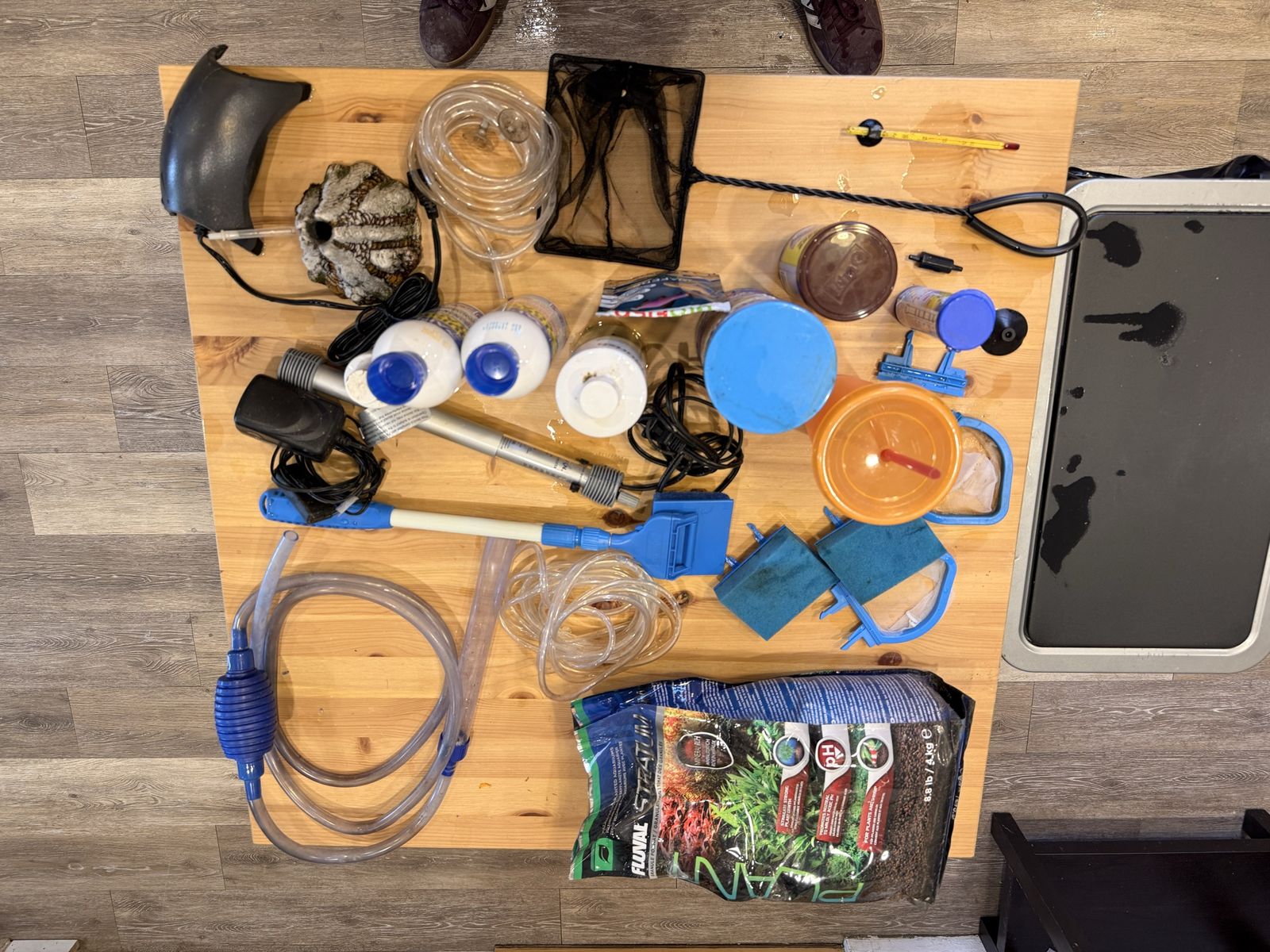 Main image 3