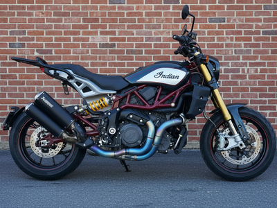 2022 Indian FTR R Carbon