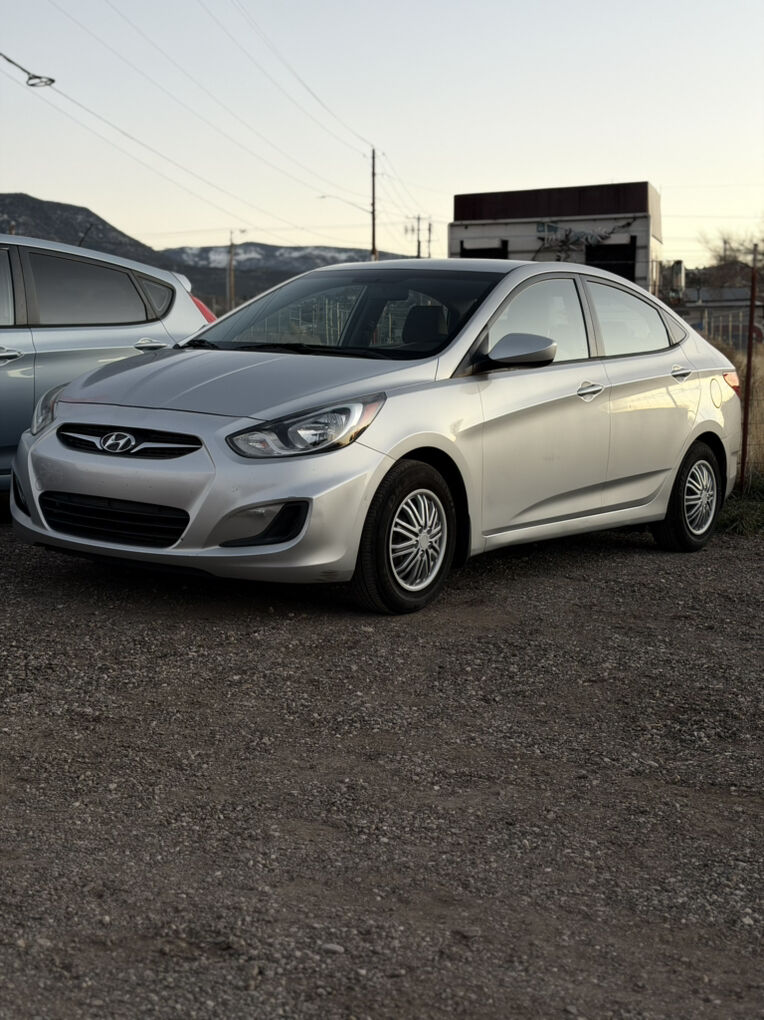 2012 Hyundai Accent