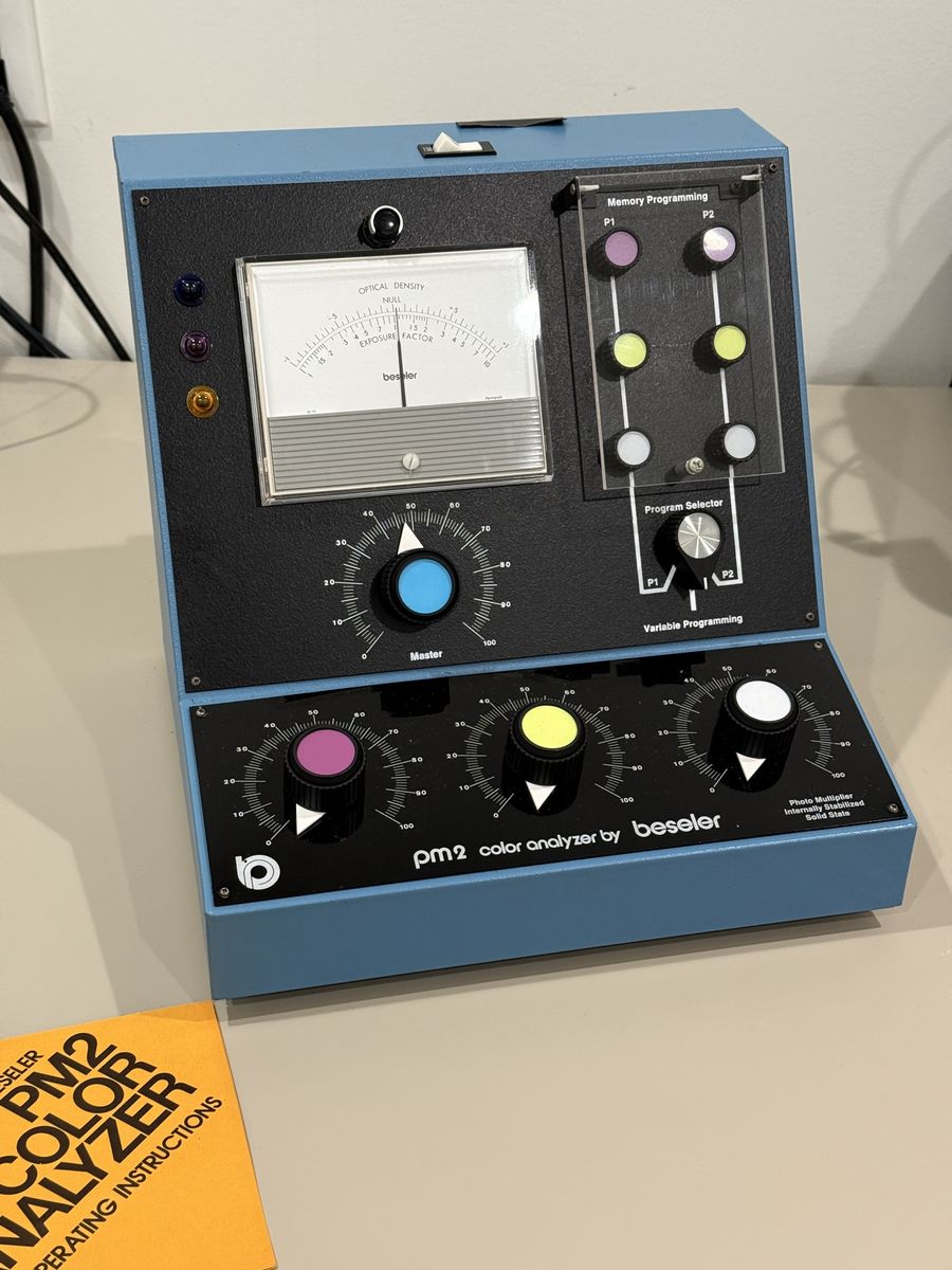 Beseler PM2 color analyzer
