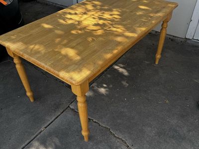 Table and chairs OBO