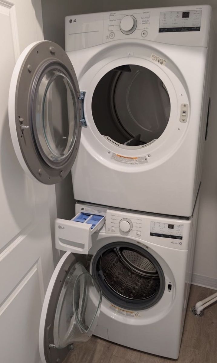 LG Stackable Washer & Electric Dryer Set – 550  Firm – With Pedestals! West Jordan