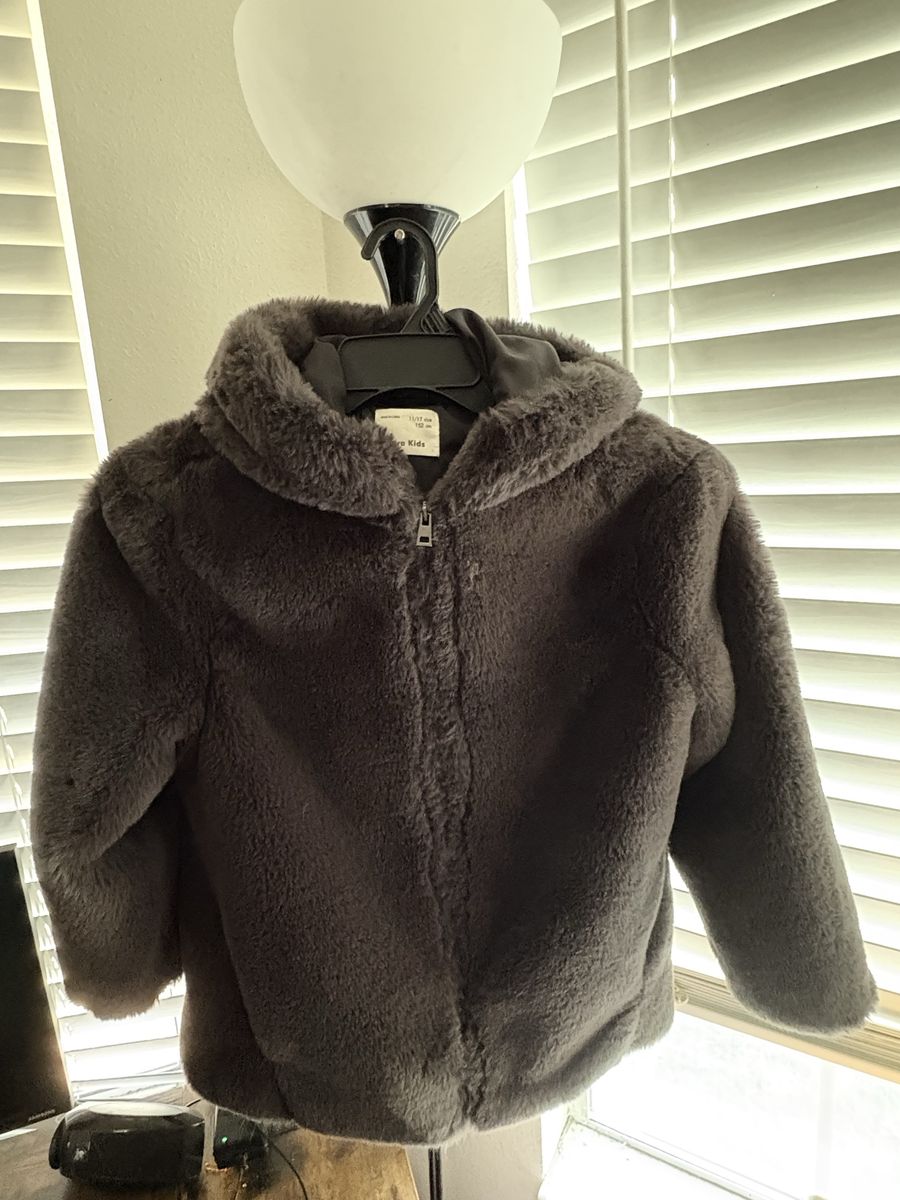 Zara Kids Girls Grey Faux Fur Hooded Jacket Size 11/12