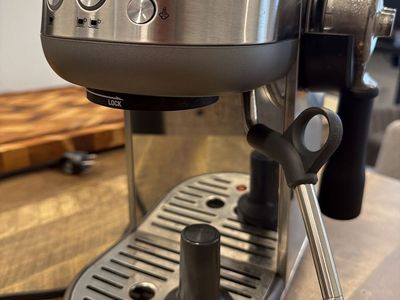 Breville Bambino Espresso Machine w/ Milk Steamer & Coffee Distributor, Stainless Steel
