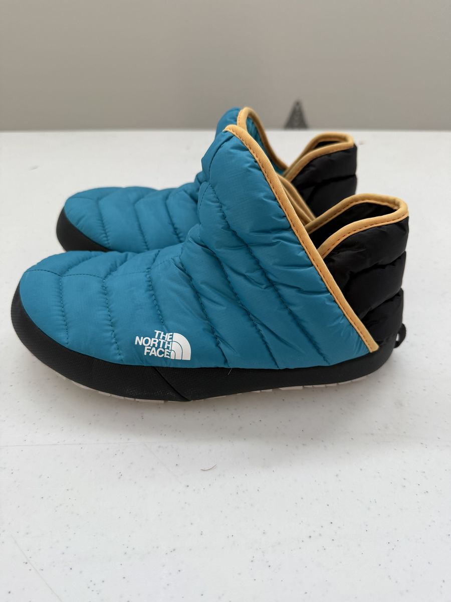 Northface booties