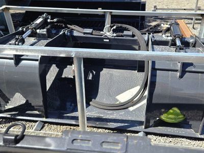 NEW Wolverine 72" Heavy Duty Flat Bottom Grapple with 2 Thumbs (Skid Steer)