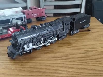 Vintage Model Train Set - Locomotive, Boxcar, Caboose, Coal Car - Classic Collection