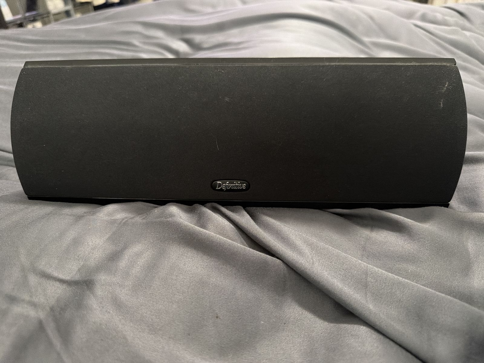 Definitive Technology Pro Center 1000 center