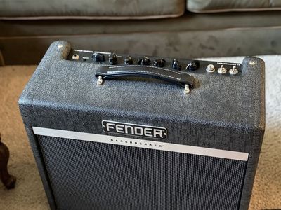 Fender Creamback guitar Tube Amp Bassbreaker 15
