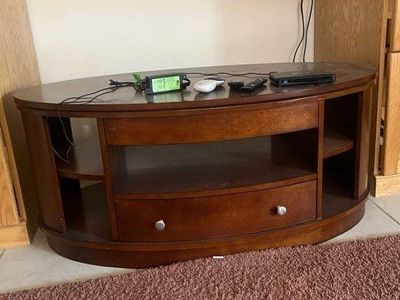 Oval Table, classic style , Drawer and Shelves. Truly nice.