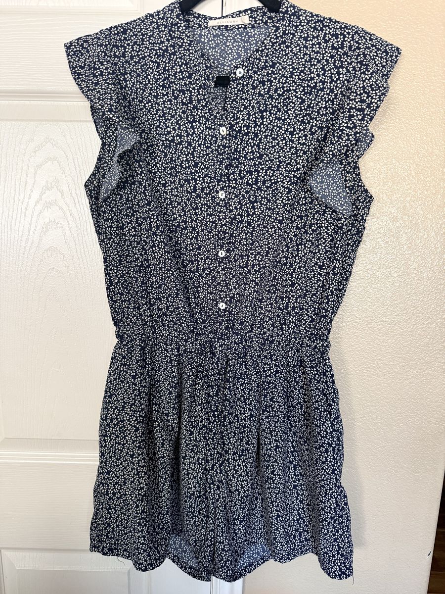 Women’s Romper Size Medium Navy and White