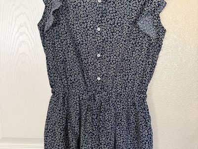 Women’s Romper Size Medium Navy and White