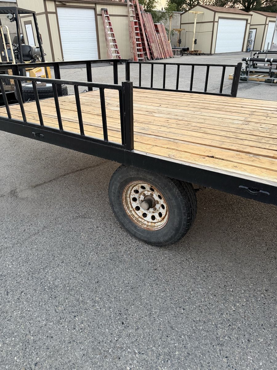 2025 flatbed trailer 
