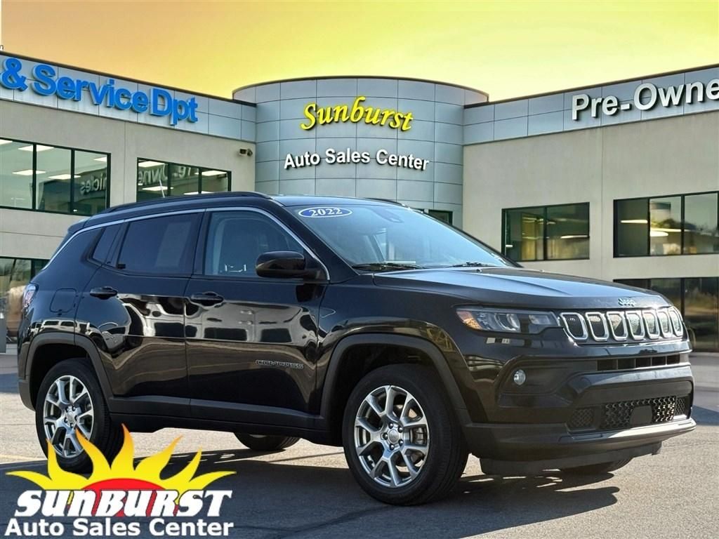 2022 Jeep Compass Latitude Lux