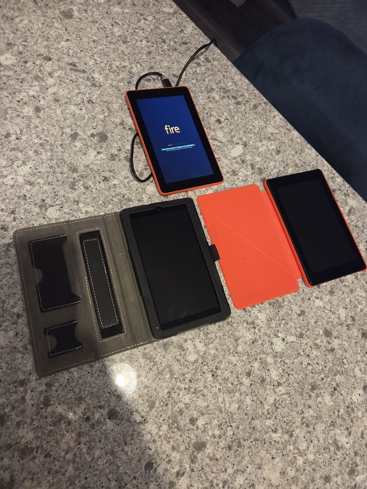 Amazon fire tablets PLEASE READ THE AD