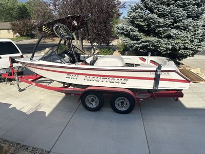 1996 Correct Craft Ski Nautique Water and wake board Boat with Trailer