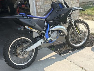 2002 YZ 125