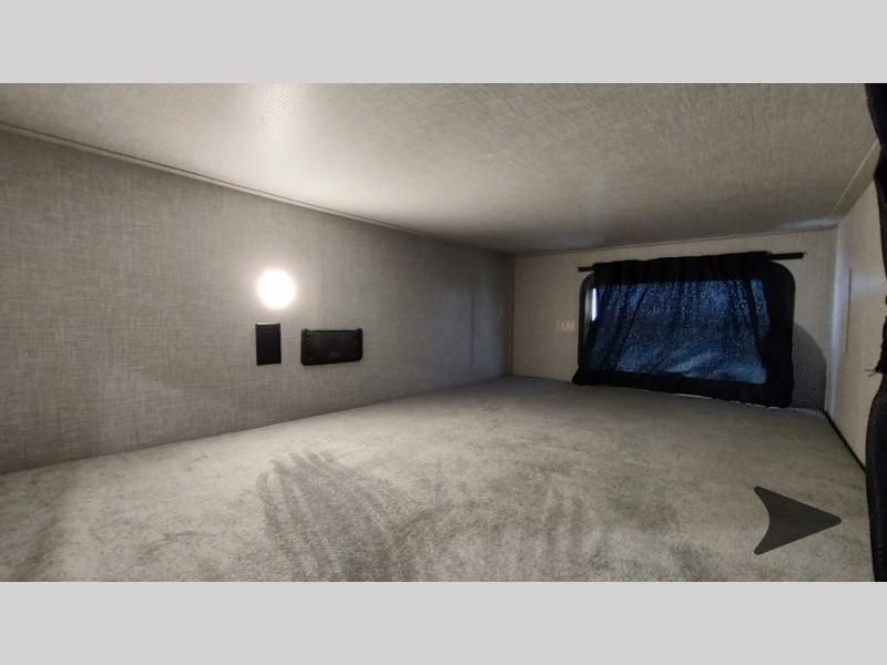 Main image 68