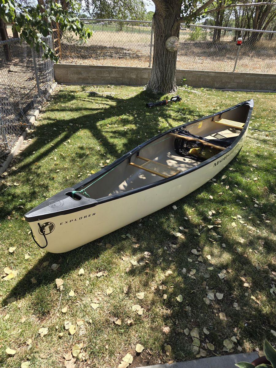 2000 Mad River Explorer 16 Royalex Canoe (Sand) - Rare IQ Zip-In Spray Decks + Full Package