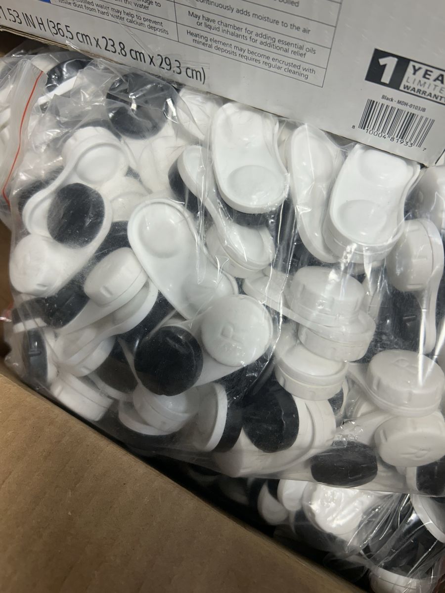 Contact Lens Cases – NEW OUT OF BOX