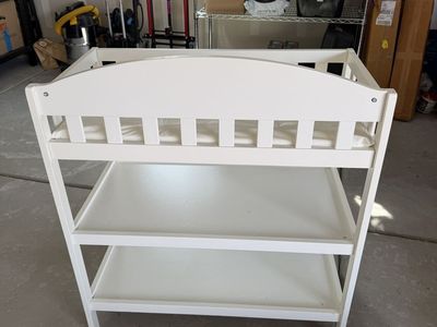 Baby changing table