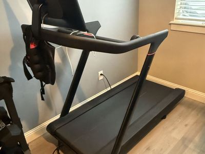 Peloton Treadmill with Large HD Touchscreen Display