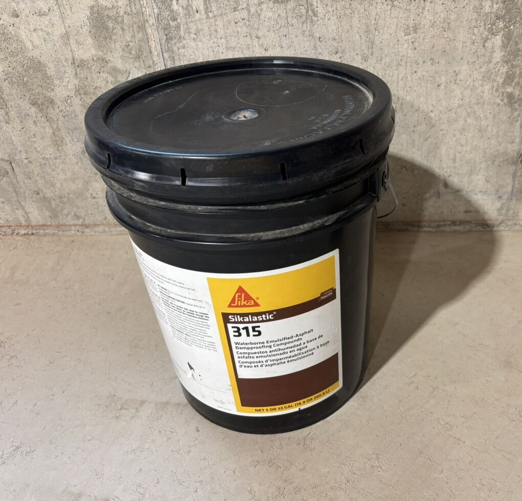 BRAND NEW 5-Gallon Bucket Of Sikalastic 315 Foundation Damp Proofing/Water Proofing Asphalt Emulsified Compounds