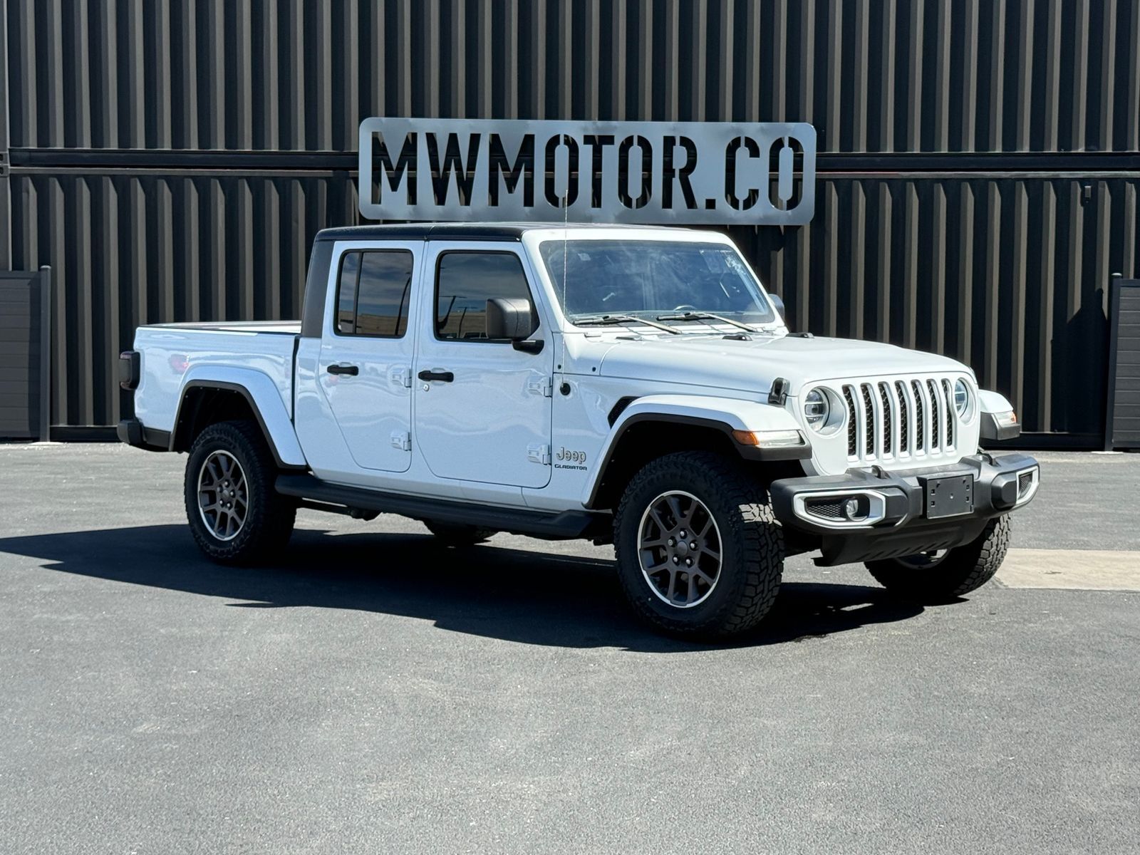 2022 Jeep Gladiator Overland