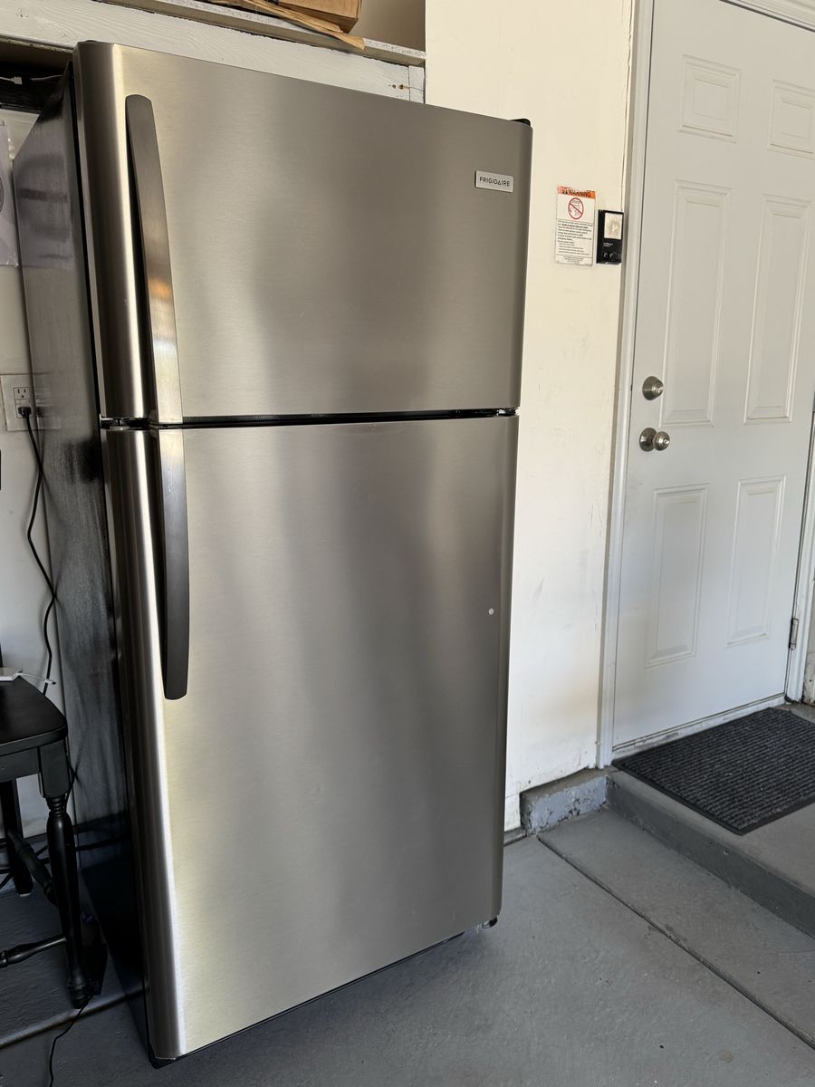 Frigidaire LFTR1821TF 18 Cu. Ft. Stainless Steel Top Freezer Refrigerator