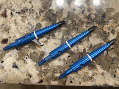 Shwacker Levi Morgan Series 125 Grain Broadheads, 2.5" Cut, 3-Pack - Never Used