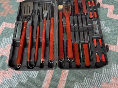 Like New! Stainless Steel 18-Piece BBQ Set w/ Wood Handle and Carrying Case