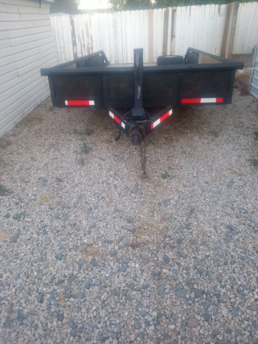 16 ft flatbed trailer