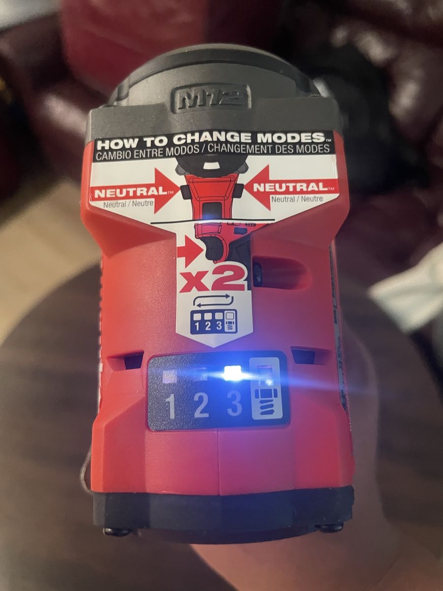 $175 OR BEST OFFER! 2562-20 Milwaukee M12 3/8 FUEL Stubby Impact Wrench Tool Only BRAND NEW!