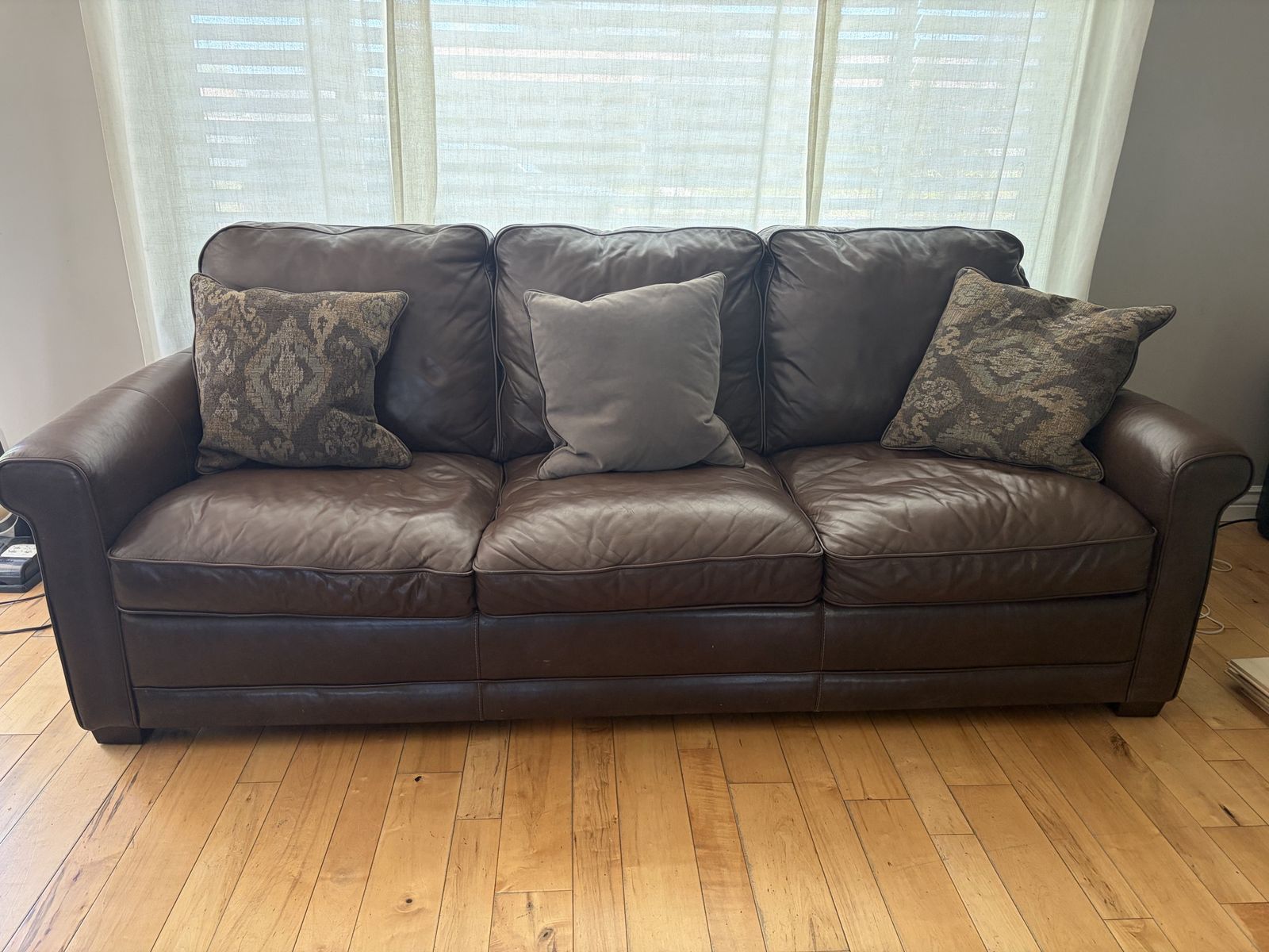 Used Leather Sofa & Armchair Set - Brown, Comfortable Seating for Living Room
