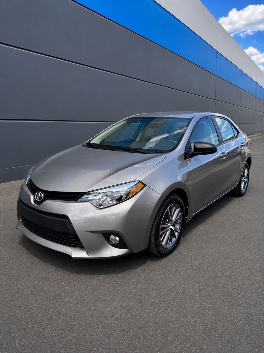 2016 Toyota Corolla LE