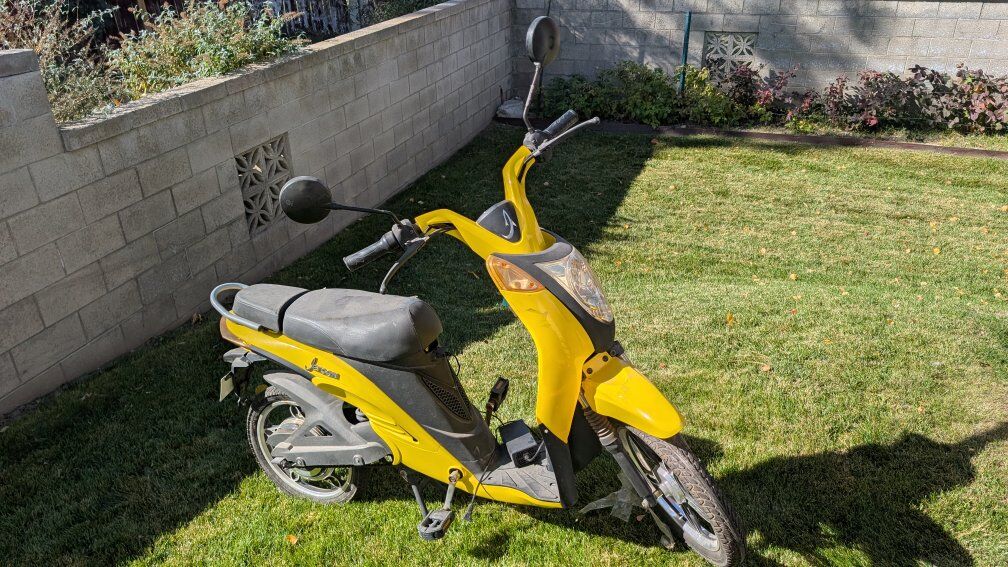 Jetson Gen 1 Electric Scooter