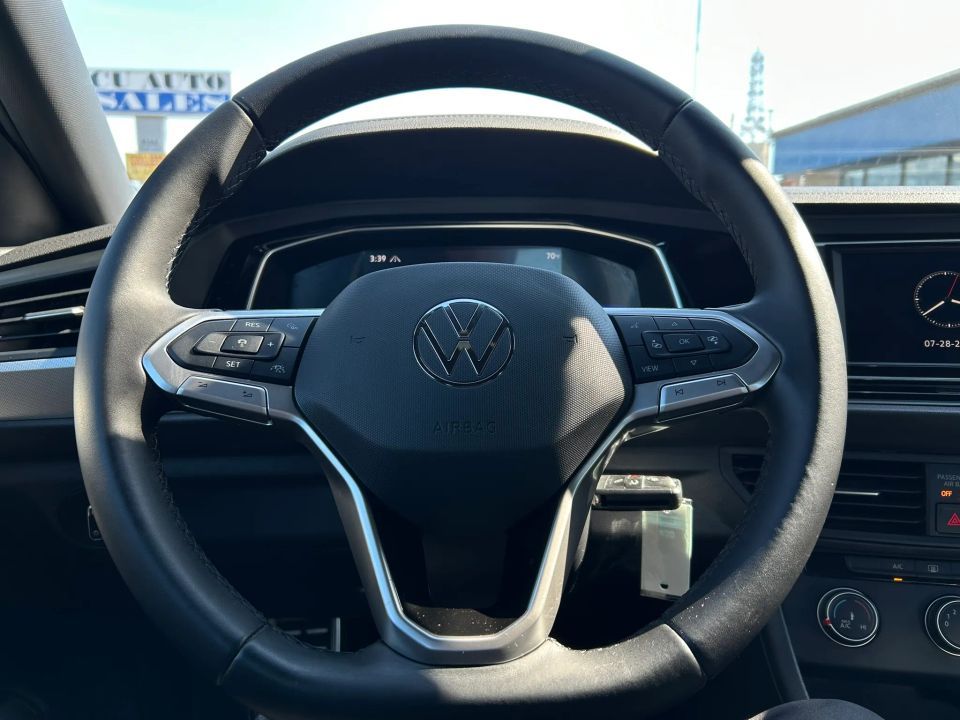 2023 Volkswagen Jetta Sport