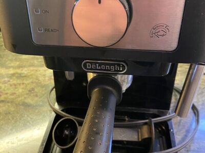 DeLonghi Expresso Maker